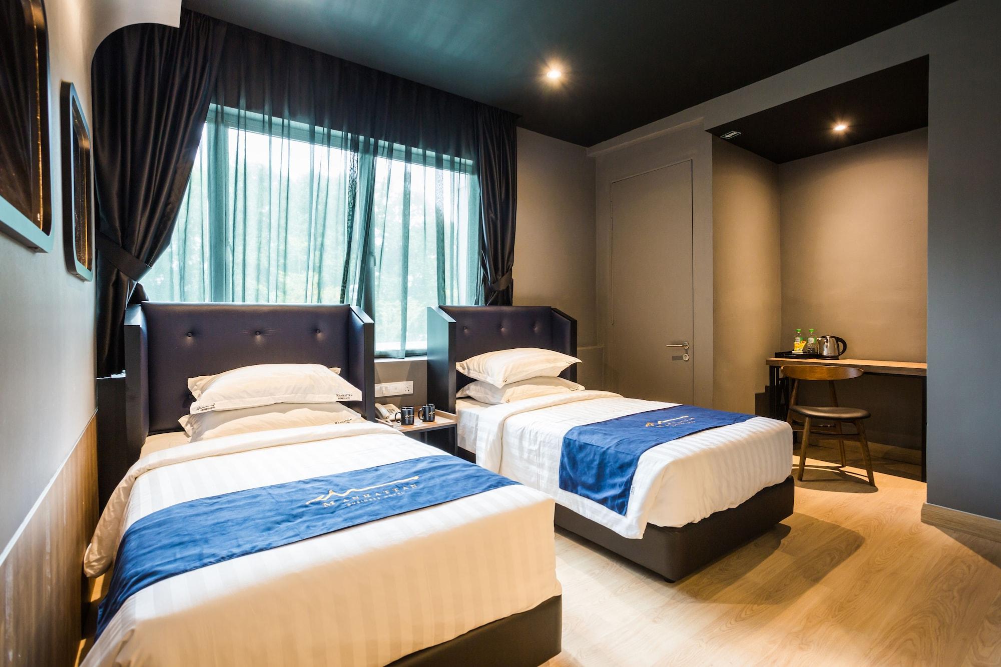 Manhattan Business Hotel Ttdi Kuala Lumpur Exterior photo