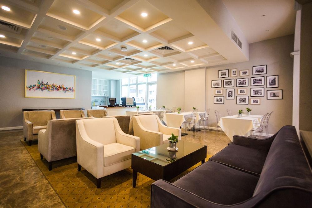 Manhattan Business Hotel Ttdi Kuala Lumpur Exterior photo