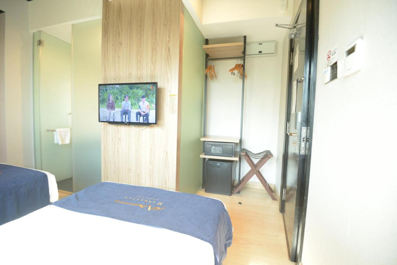 Manhattan Business Hotel Ttdi Kuala Lumpur Exterior photo